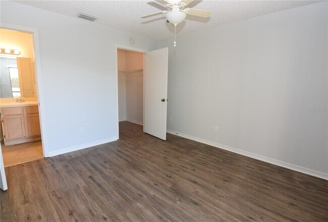 Building Photo - 4021 Crockers Lake Blvd
