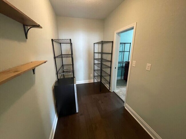 Building Photo - Gulf Breeze - Waterfront - East Bay - 4 Bedroom, 2.5 Bathrooms, plus office