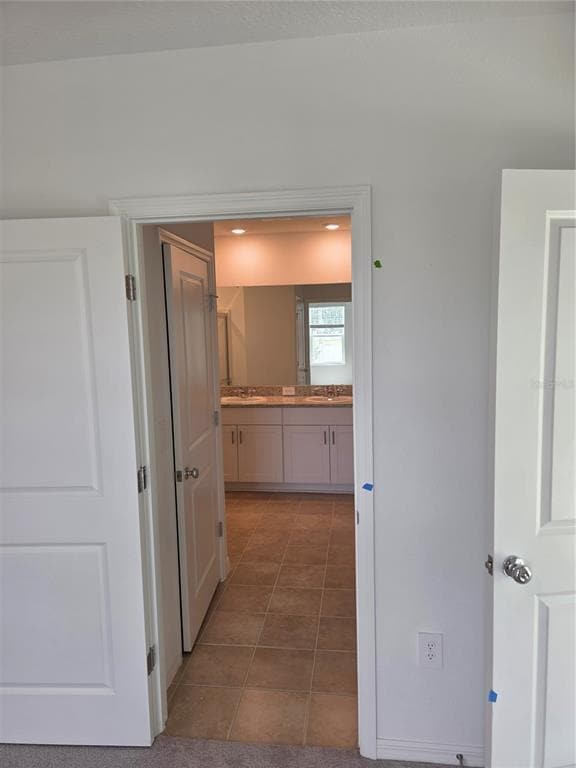 Building Photo - 503 Wayland Dr