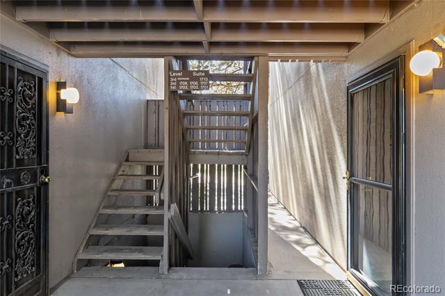 Building Photo - 2525 S Dayton Way