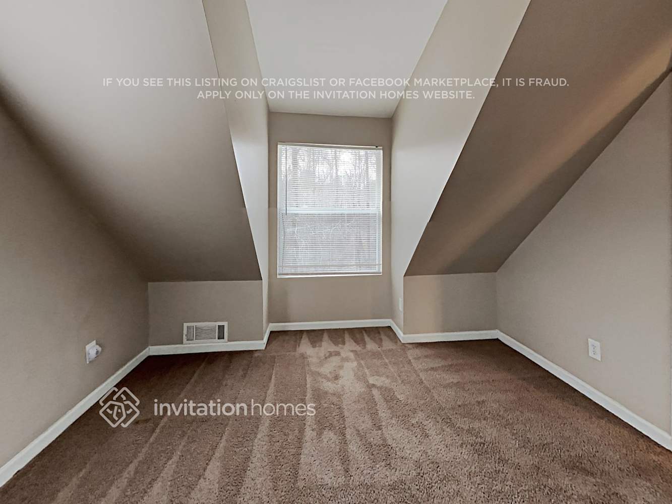 Building Photo - 4600 Woodcroft Cove