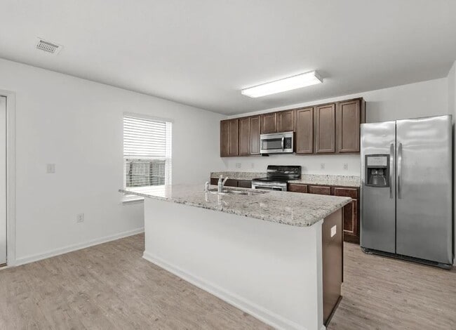 Building Photo - 718 Widgeon Wy