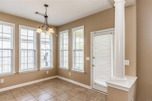 Building Photo - 9625 Helmsley Cir