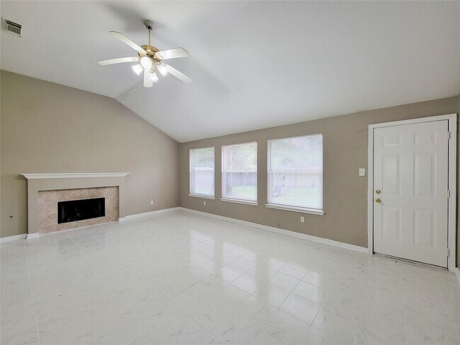 Building Photo - 5322 Rivergate Dr