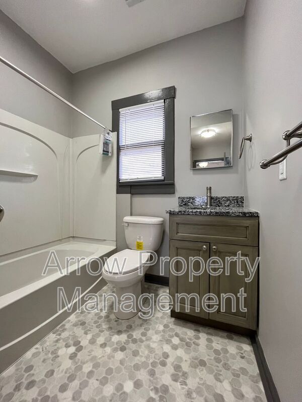 Building Photo - 1524 N 23rd St