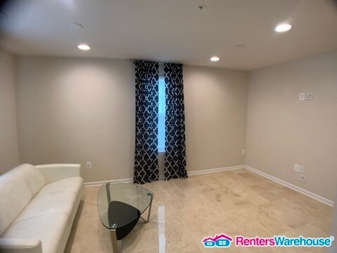 Building Photo - 7440 Singers Way