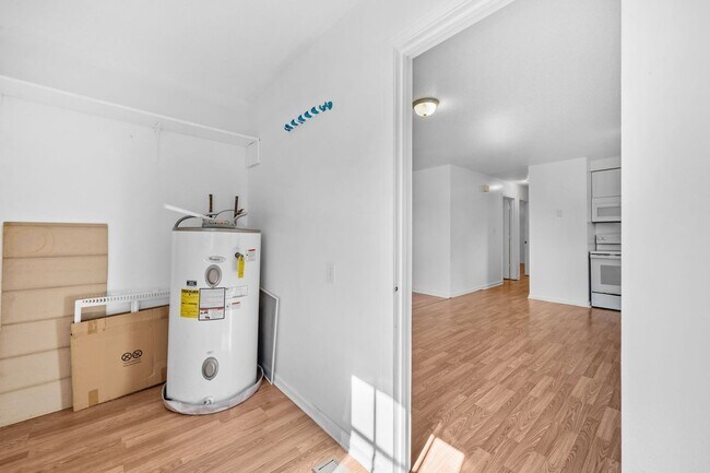 Building Photo - Spacious Yard + Fresh Interior Updates!
