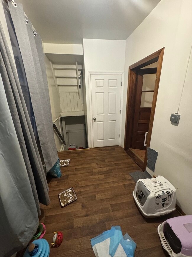 Building Photo - 3945 W 55th Pl