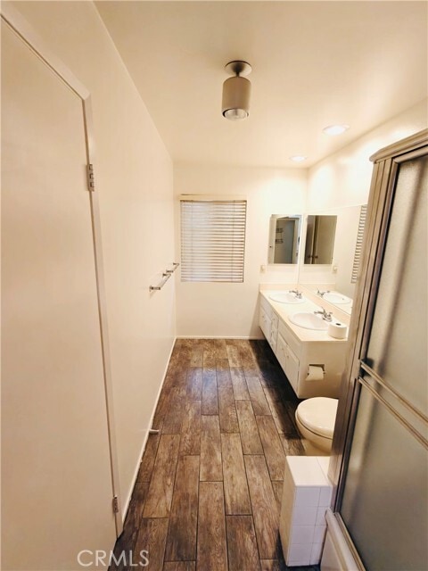 Building Photo - 5763 Valerie Ave