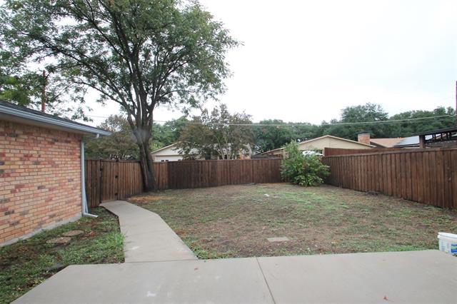 Building Photo - 961 Mossvine Dr