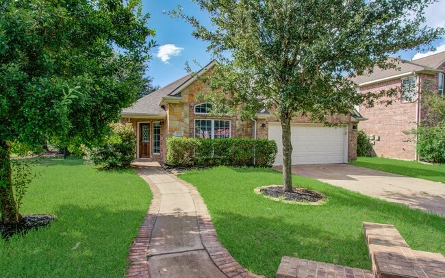 Building Photo - 18154 Williams Elm Dr