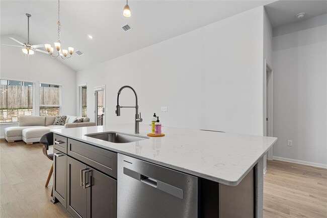 Building Photo - 5416 Lady Ct