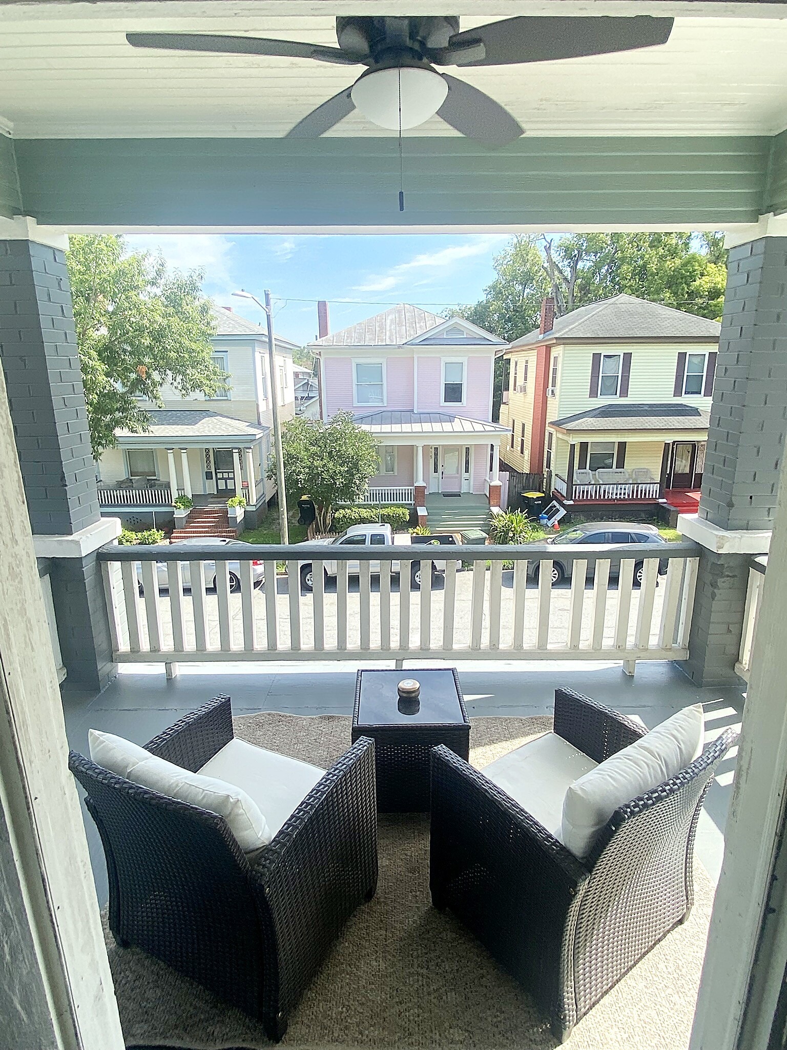 Front Porch - 412 E 40th St