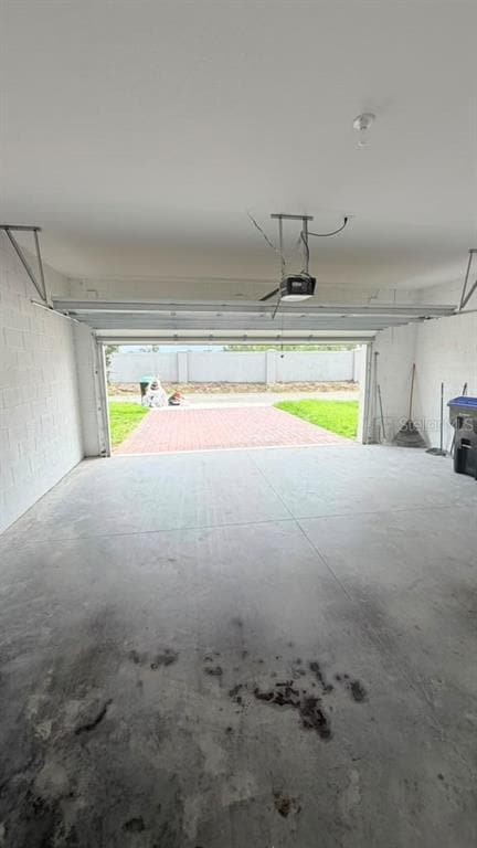 Building Photo - 12079 Bracco St