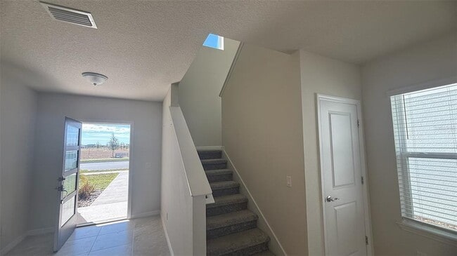 Building Photo - 5054 Holm Oak Dr