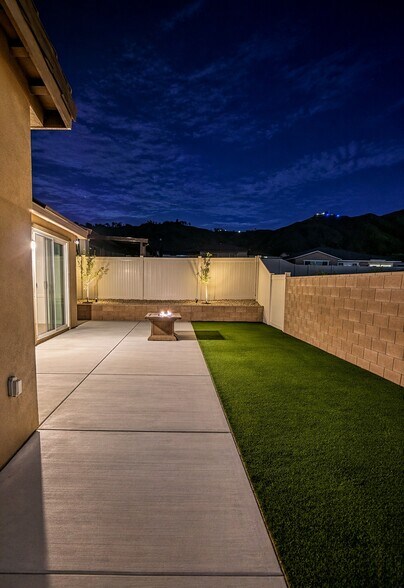 Building Photo - 8167 Elissa Dr