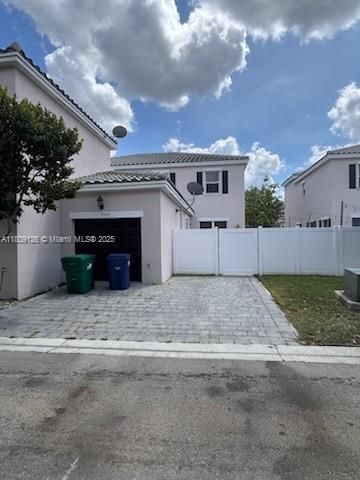 Building Photo - 9365 SW 171st Ct