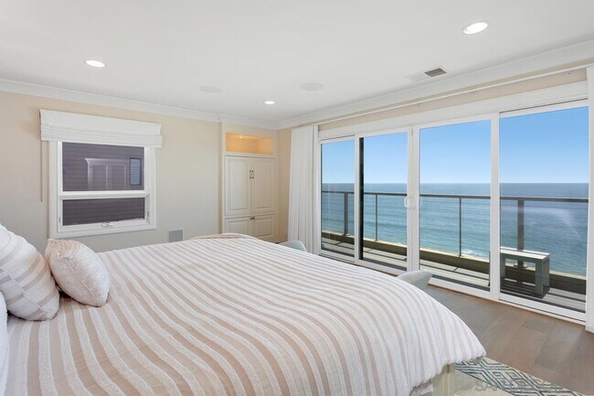 Building Photo - 270 Surfview Ct