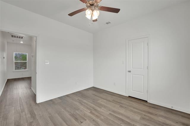 Building Photo - 1606 Ash Crescent St