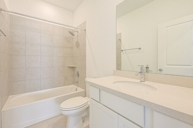 Building Photo - 21510 Banpo Bend Dr