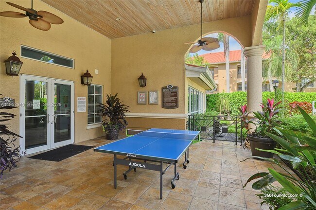 Building Photo - 11700 SW 2nd St