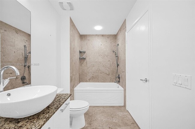 Building Photo - 41 SE 5th St