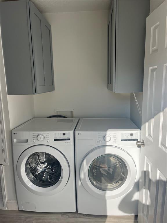 Building Photo - 17300 Shady Hills Rd