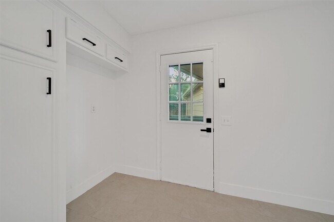Building Photo - 1314 Stependale Dr