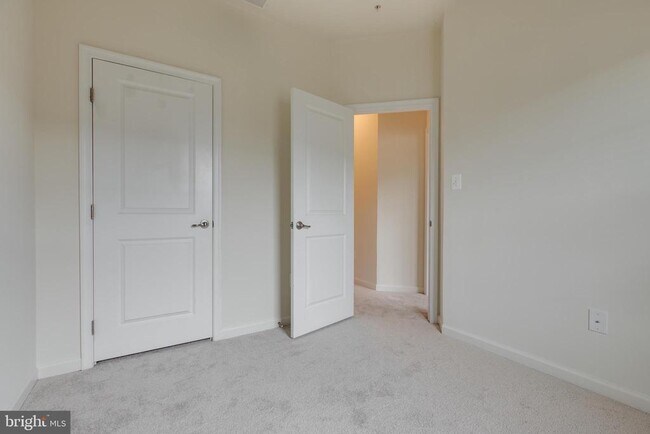 Building Photo - 7231 Winding Hills Dr