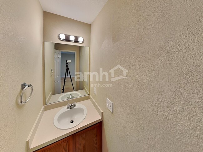 Building Photo - 5104 Storm King