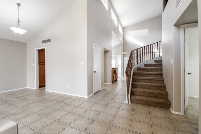 Building Photo - 24226 N 40th Ln