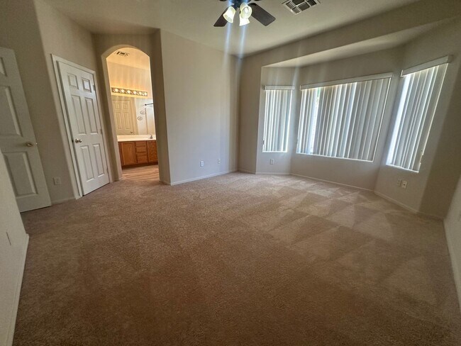 Building Photo - SAN TAN RANCH SINGLE LEVEL 4 BEDROOM WITH NEW FLOORING THROUGHOUT