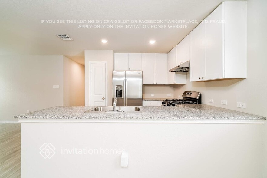 Building Photo - 7326 Plata Cir