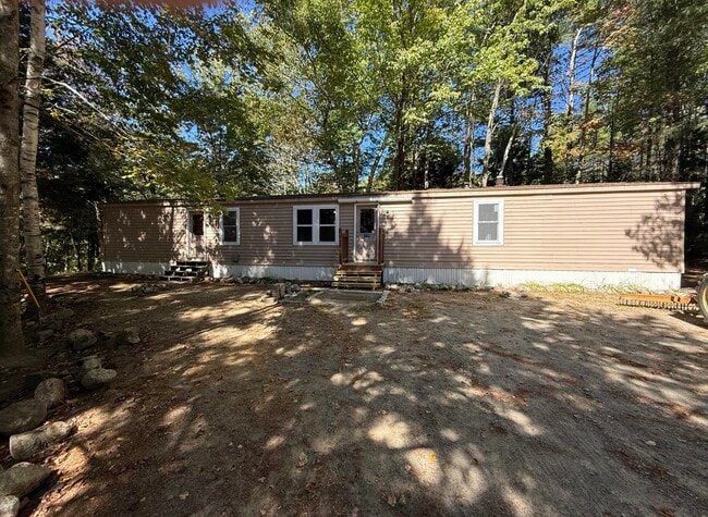 Primary Photo - 17 Levhon Village Rd