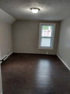 Building Photo - 225 Chapin St