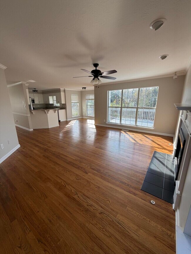 Building Photo - 516 Granite Point