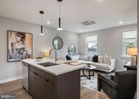 Building Photo - 3449 Scotts Ln