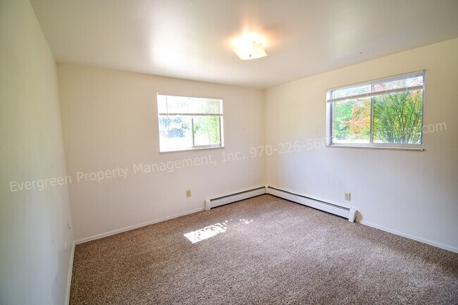 Building Photo - 1724 Larch St