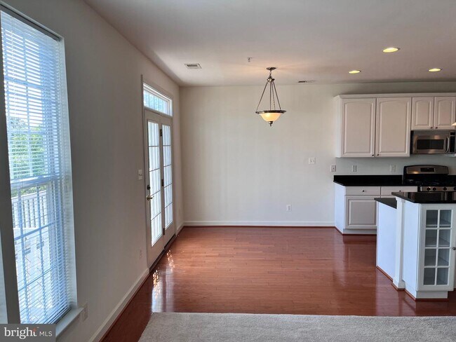 Building Photo - 5605 Harrington Falls Ln