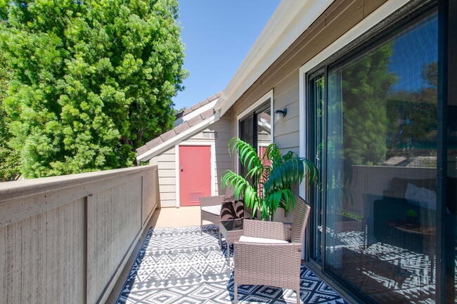 Building Photo - 1075 Shadowridge Dr