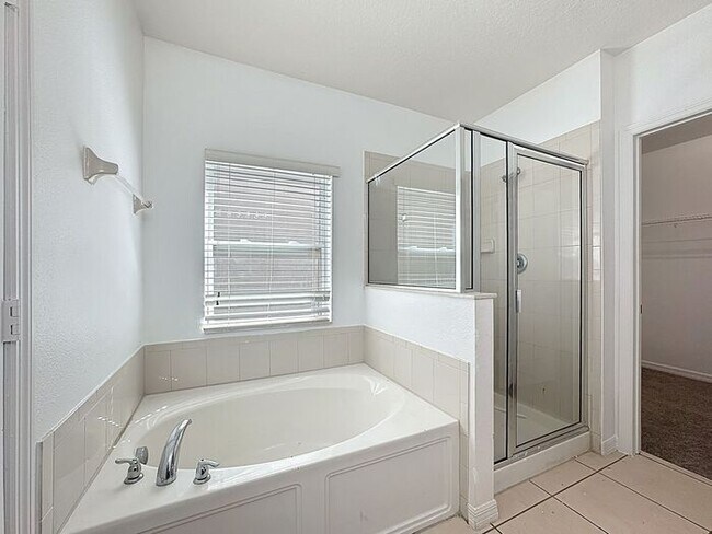Building Photo - Aldea Reserve-662 Vitoria Rd Davenport FL 33837