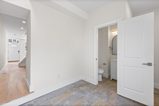 Building Photo - 2441 E Firth St