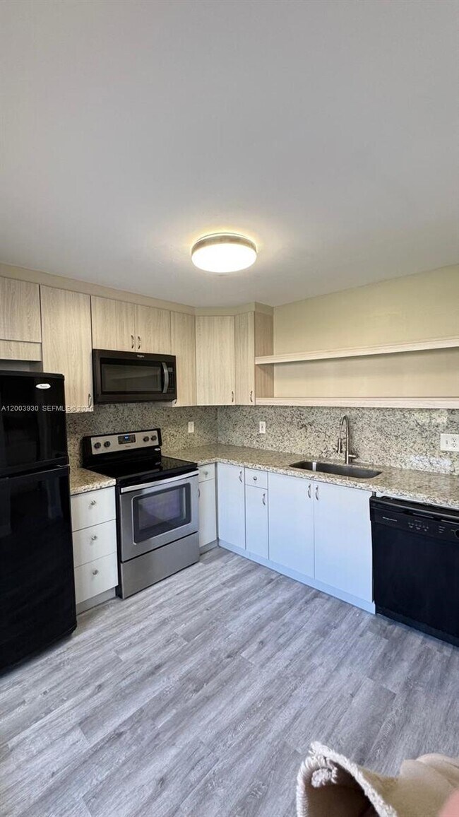 Building Photo - 12153 NW 36th Pl