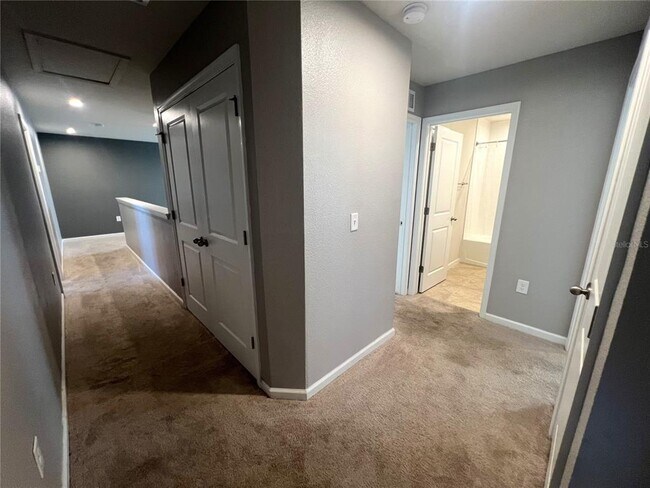 Building Photo - 1684 Ambar Ct