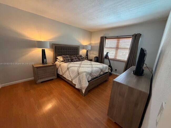 Building Photo - 630 Layne Blvd