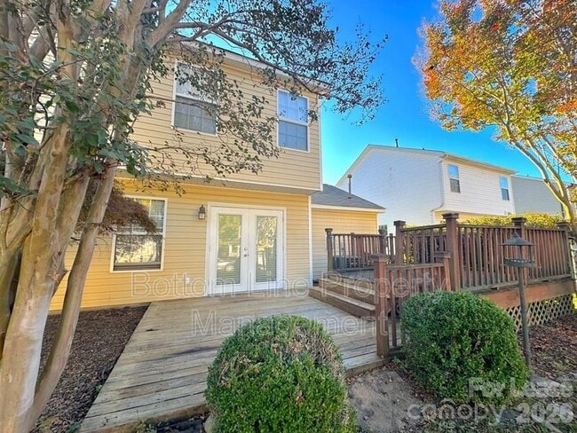 Building Photo - 131 Camforth Dr