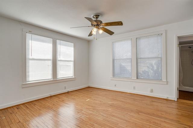 Building Photo - 3200 Sandage Ave