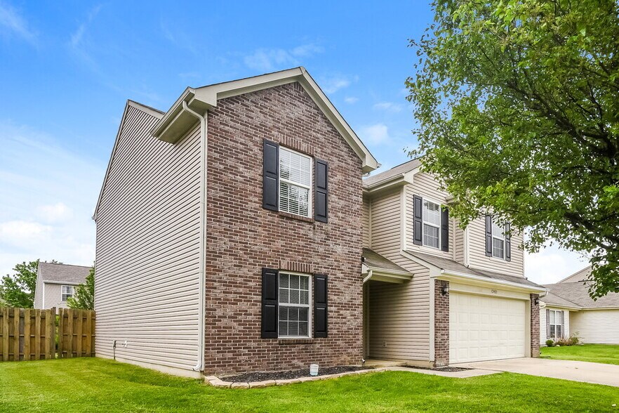 Building Photo - 12403 Titans Dr