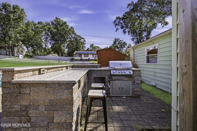 Building Photo - 328 Aldrich Rd