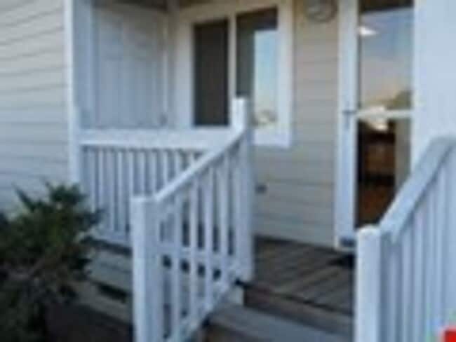 Building Photo - CEDAR POINT VILLAS, SWANSBORO